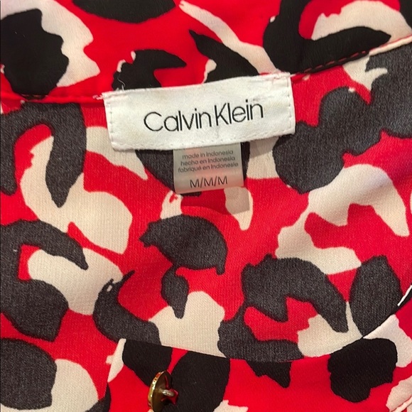 Red and Black Patterned Women's Top by CALVIN KLEIN Sz Med - Picture 5 of 6